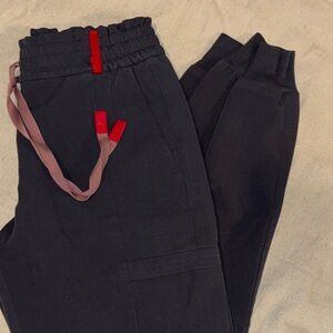 Figs Lasage petite joggers Charcoal